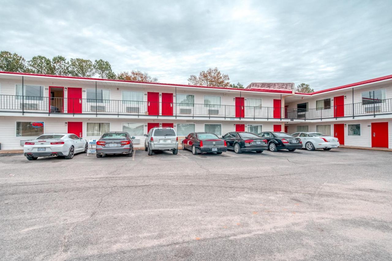 Oyo Hotel Fayetteville S Eastern Blvd Екстер'єр фото